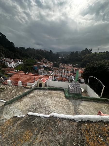 Foto 26ac87ab-ca59-4f23-98e2-b39bb2b064ff. Casa bifamiliare in calle cimadevilla 18 in Cudillero