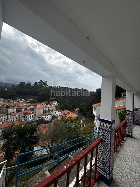 Foto 5842f775-c948-41b2-a572-dbd4d0dd6949. Casa bifamiliare in calle cimadevilla 18 in Cudillero