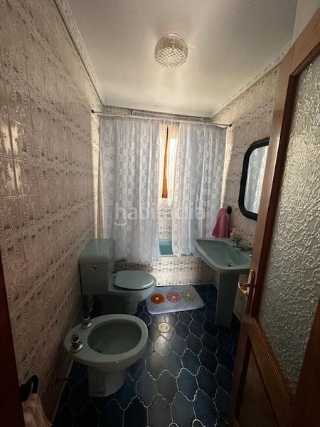 Foto 854b603d-d07b-49e0-a939-ffabdcbe3a2d. Casa bifamiliare in calle cimadevilla 18 in Cudillero