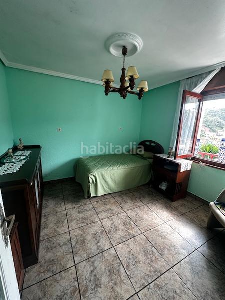 Foto 8e4d9e41-bace-438e-8283-35d49e1d372b. Casa bifamiliare in calle cimadevilla 18 in Cudillero