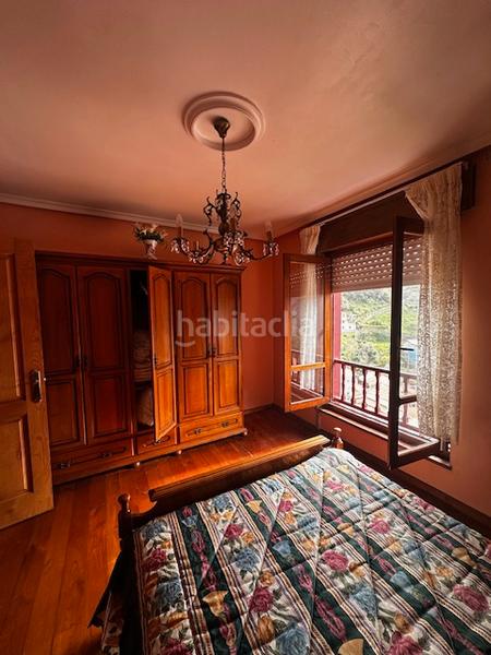 Foto b6abbd09-c1bd-494c-8a07-2f6b1cea1b8d. Casa bifamiliare in calle cimadevilla 18 in Cudillero