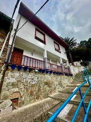 Casa aparellada a Calle cimadevilla 18. Cudillero