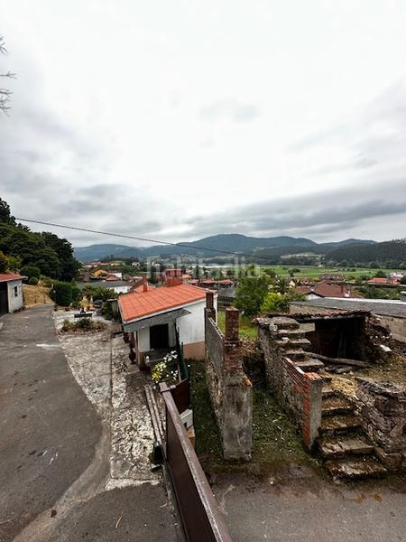 Foto a946bb02-eec2-4ca8-ba09-0b9d33978d2d. Casa aparellada a aldea peñaullan 111 a Pravia