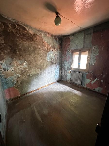 Foto b1a27a43-4e93-4925-a5e7-ef5535cfcad2. Casa aparellada a aldea peñaullan 111 a Pravia