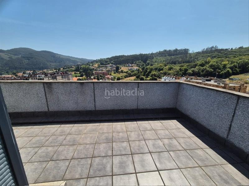 Foto 157f4f1f-e569-4c71-9846-56b40d6cddaa. Ático en calle pico andolinas 16 atico duplex en Pravia