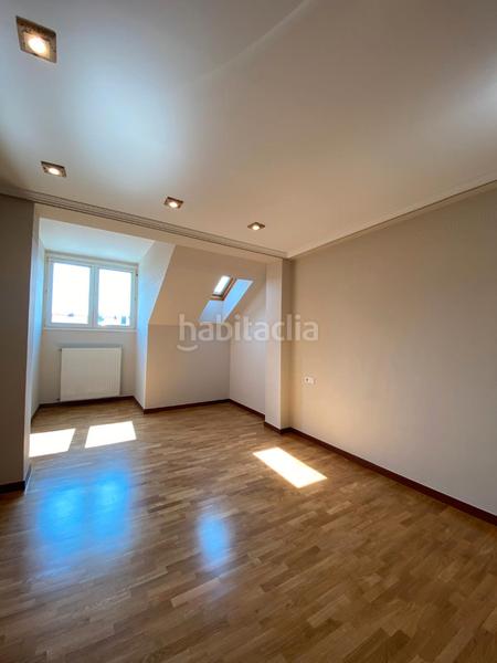 Foto 98955529-5939-4592-9fd7-153efaa3a7d5. Dúplex en calle pico agudo 2 duplex Coto Carcedo en Castrillón
