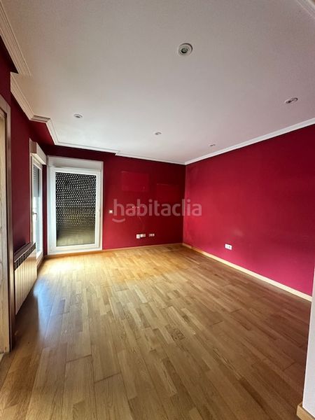 Foto bf06a649-1c0b-4072-9c93-f9738b145f6c. Duplex avec chauffage parking dans Pravia