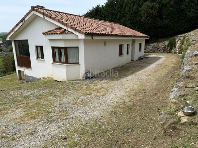 Foto dbadd3ec-9002-4400-9a87-c5766a552cdc. Chalet en carretera a molleda 13 en Villalegre - La Luz Avilés
