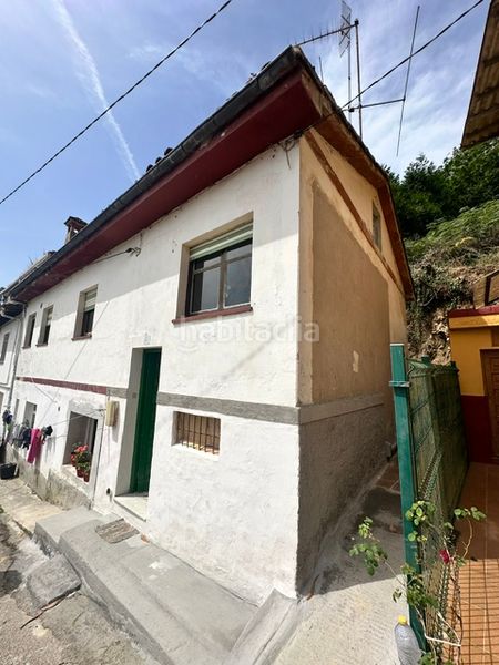 Foto 5c0a7838-c32d-4fb8-ade8-1a718ab51ab2. Casa adossada a calle agustin bravo 27 a Pravia