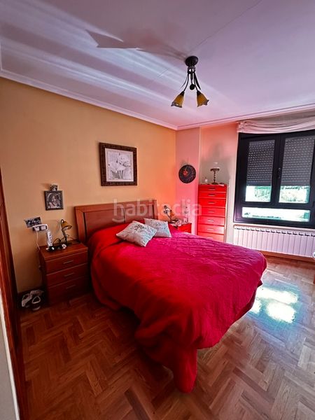 Foto d5b6e9dc-5f36-4f04-8f82-35de9f5de972. Piso en Pravia