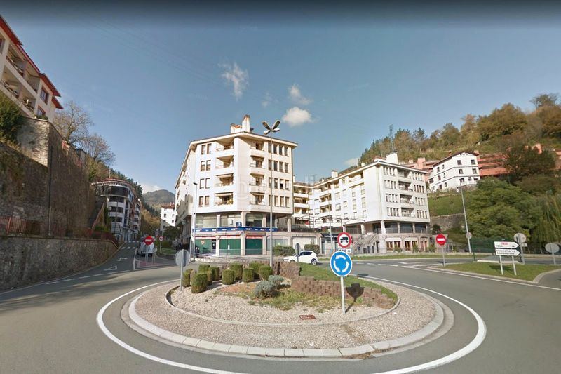 Foto 44f52606-1f42-4aaf-9e7a-ac8ec6298a9f. Parking coche en Elgoibar