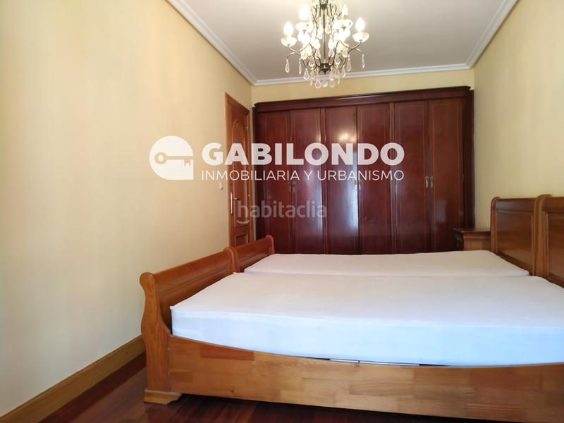 Foto 6eaa88de-18f8-4874-ac74-289dbdf04fc2. Flat with heating parking in Elgoibar