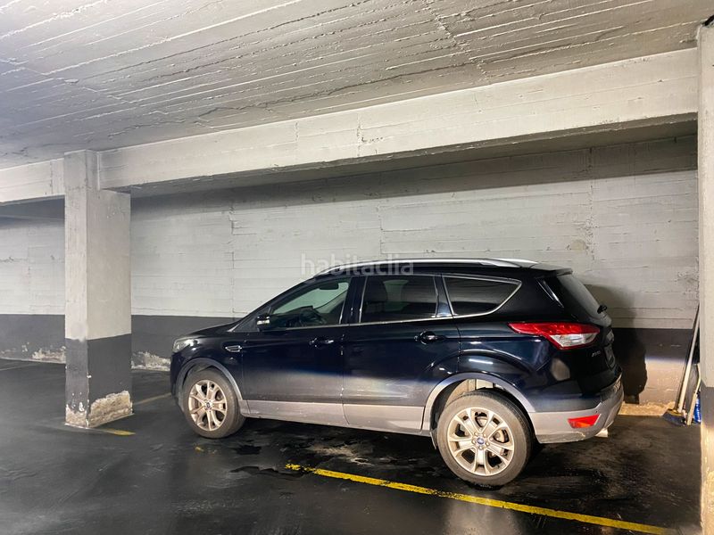 Foto fc9df299-c1ed-42f1-8d2c-92ef00afde2c. Autoparkplatz in Elgoibar