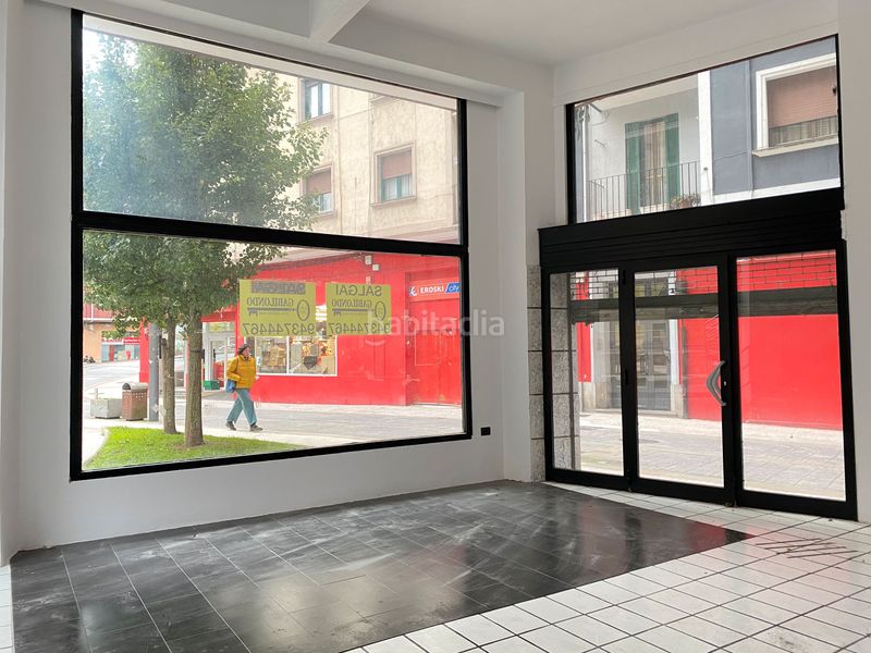 Foto 87fbe02c-c676-45d3-a40f-4e23473cea5e. Local comercial a Elgoibar