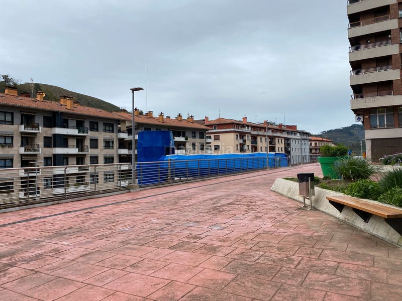 Foto 00a3408d-1556-406c-b145-4c7e8c24894e. Autoparkplatz in Elgoibar