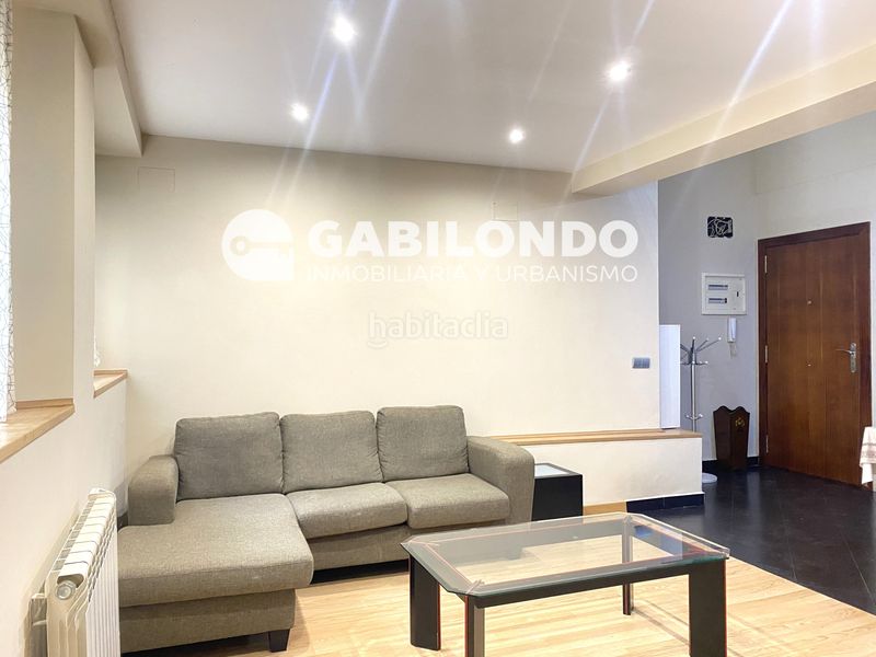 Foto 1bd624c7-c10f-456f-adc0-3f5d5b59457a. Local comercial a san frantzisko kalea 36 a Elgoibar