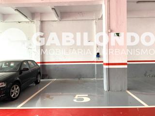 Aparcament cotxe a Toletxe kalea 17