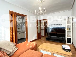 Pis  Mendarozabal kalea