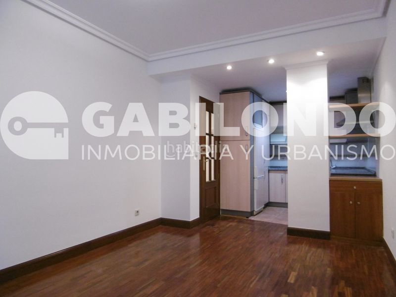 Foto bf4d501f-7c5f-436c-8f86-99830905330d. Pis amb calefacció aparcament a Elgoibar