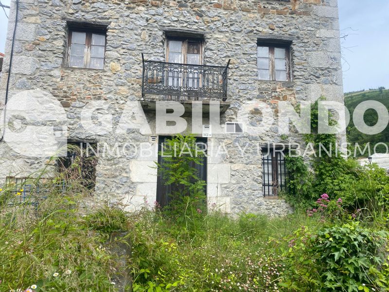 Foto 8c907a35-b60d-4922-bd48-593445644800. Edificio in Elgoibar