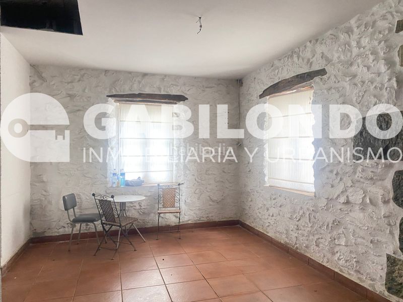 Foto f94e8e7b-b47b-400c-bba0-19d6dc9b418b. Edificio in Elgoibar