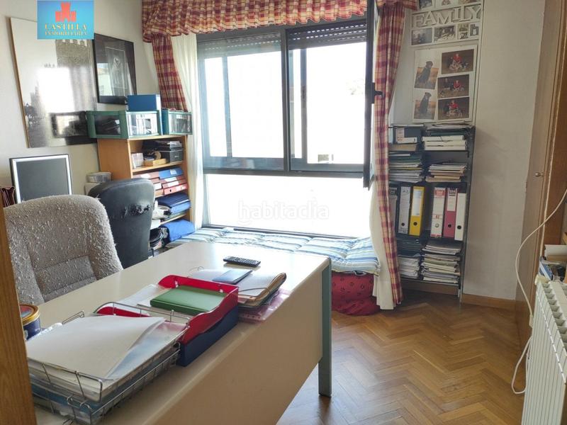 Foto 529a135a-bf06-4c72-b3fa-061b2b20910c. Towny house with heating parking pool in Hervencias Ávila