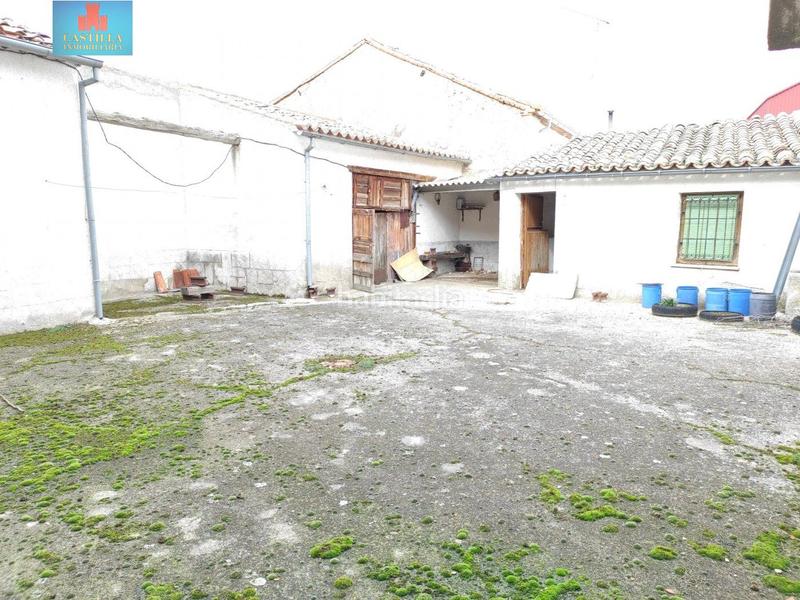 Foto 254a6d47-e9bd-4c36-aedc-676962389458. Chalet avec chauffage parking dans Velayos