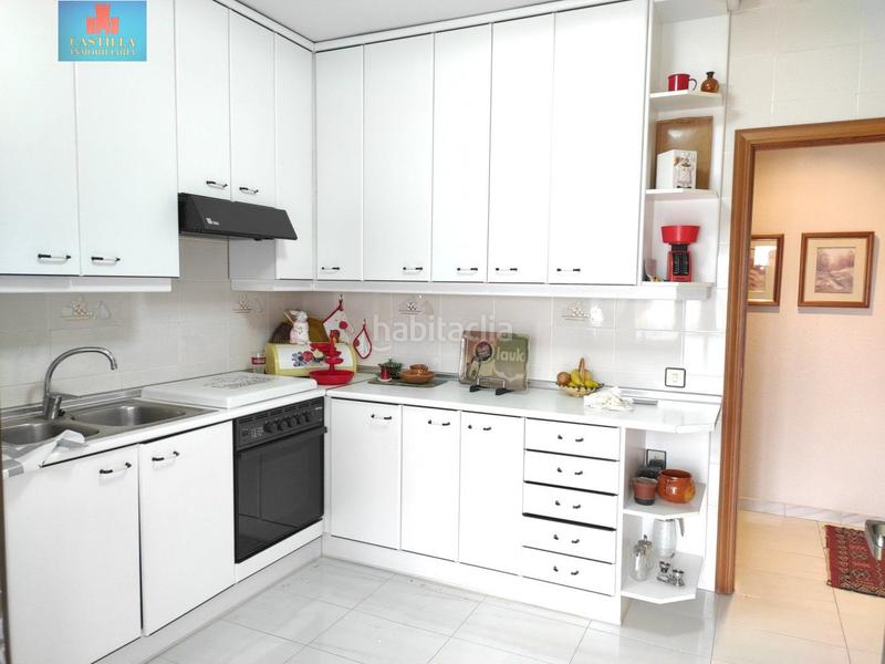 Foto 3bfa68c9-a65c-435f-bdb2-0b219cbbb93e. Chalet avec chauffage parking dans Velayos