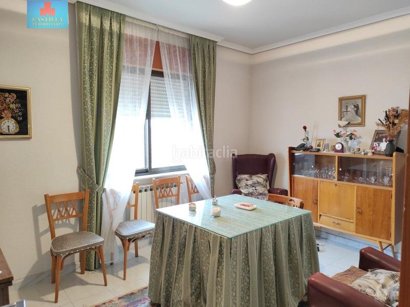 Foto 43b22fd8-40ae-4bb1-94d9-0c7f5ef33a53. Chalet avec chauffage parking dans Velayos