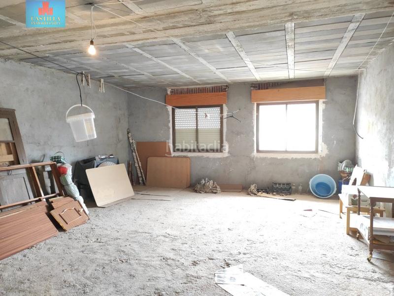 Foto a25e0fb8-f557-414e-8af4-8ae2353423da. Chalet avec chauffage parking dans Velayos