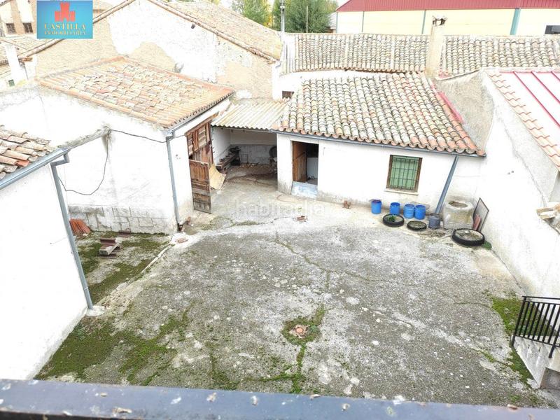 Foto b56a58e3-51f3-41b9-91f4-250df19a541a. Chalet avec chauffage parking dans Velayos