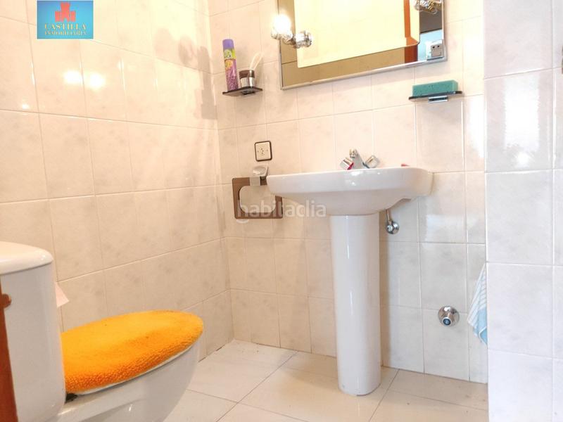 Foto e070ff00-8084-41fa-a33e-42e5e997e2af. Chalet avec chauffage parking dans Velayos