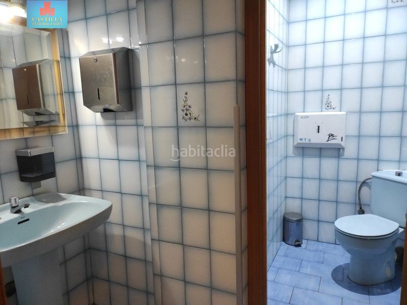 Foto 50db72a2-9453-472e-aa2c-351bd93a2f92. Local comercial a Centro Ávila