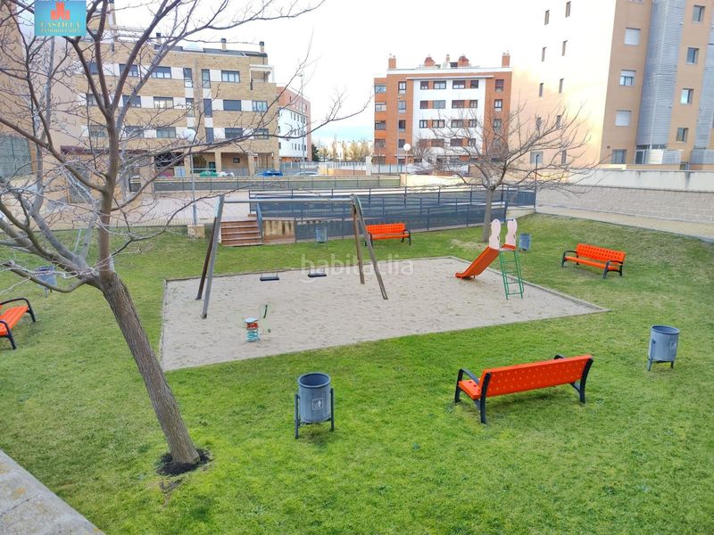 Foto ab9c59ae-0e50-4d98-80b0-d579224f4ce0. Pis amb calefacció aparcament a Sónsoles Ávila