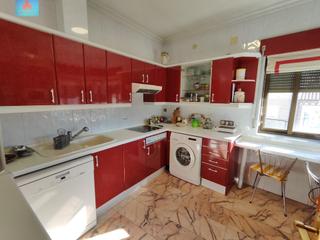 Xalet en La Encarnacin. Espectacular chalet de 360m2 con vistas a las murallas de vila
