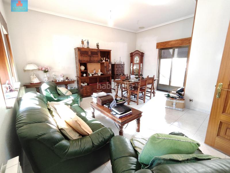 Foto 6ad19bdd-c581-4bd1-8eb3-fb2fa20e44f9. Chalet avec chauffage parking dans La Encarnación Ávila