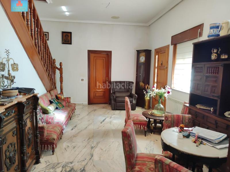 Foto c7f5331a-0aff-46e8-b0ee-347ba2cf76a4. Chalet avec chauffage parking dans La Encarnación Ávila