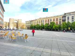 Alquiler Piso en Sur. Oportunidad piso centrico al ladito de la plaza sta. teresa todo