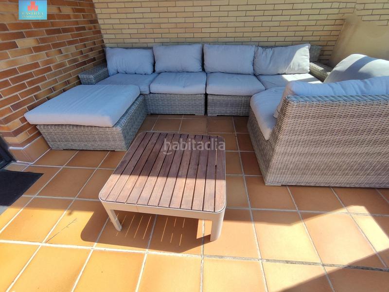 Foto 04376f4e-6c8d-4985-8e42-3f3835ac2635. Doppelhaus mit heizung parking in Hervencias Ávila