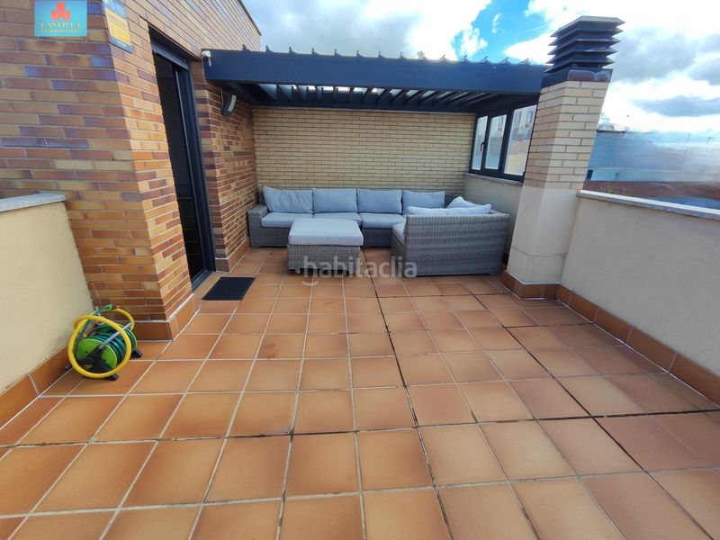 Foto c148ba69-942d-4304-85ee-4d2af4b35b3b. Casa aparellada amb calefacció aparcament a Hervencias Ávila
