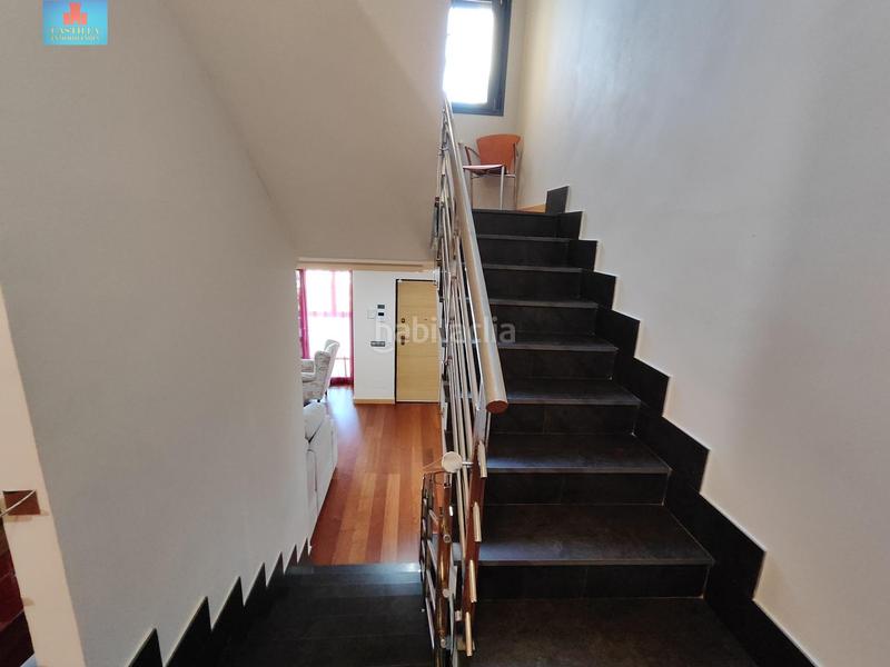 Foto e963fb65-4439-4b1e-839f-f8805c0efd7d. Doppelhaus mit heizung parking in Hervencias Ávila