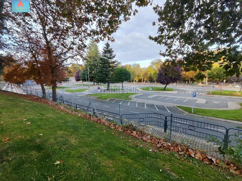 Foto f1b99af9-e6a8-4312-87be-5f86b486280e. Appartamento con riscaldamento parcheggio in Estación Ávila