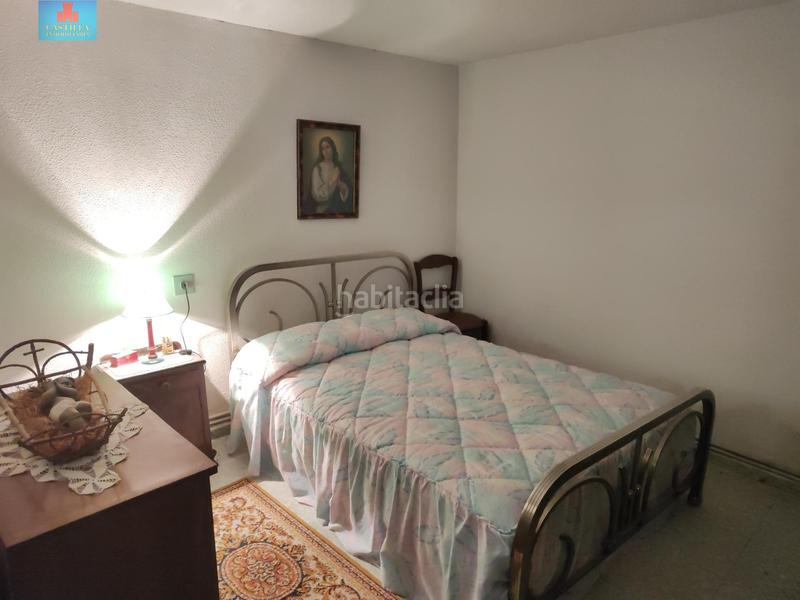 Foto 7121a18b-0efe-45d5-914d-4edc57f6fde5. Casa amb aparcament a Velayos