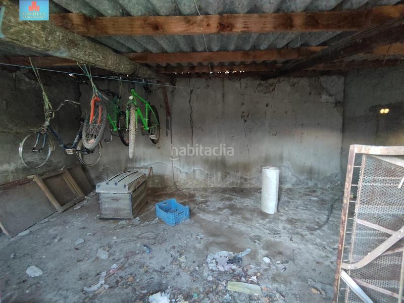 Foto 7ae9d00f-1be3-4e45-be3a-adbce4545487. Casa amb aparcament a Velayos