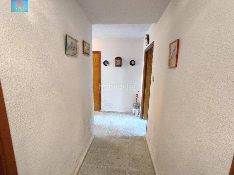 Foto d9e5fd02-a503-4c6a-8ae3-daf16ea0f69b. Casa amb aparcament a Velayos