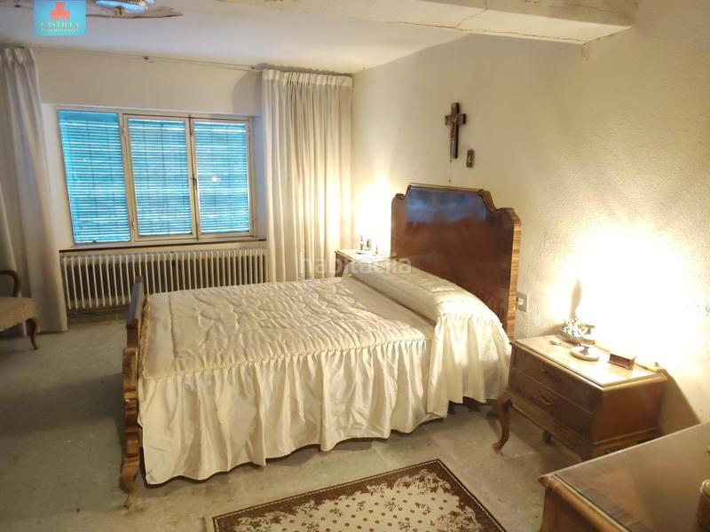 Foto fed02012-c344-4553-be2e-2e7cc13a816c. Casa amb aparcament a Velayos