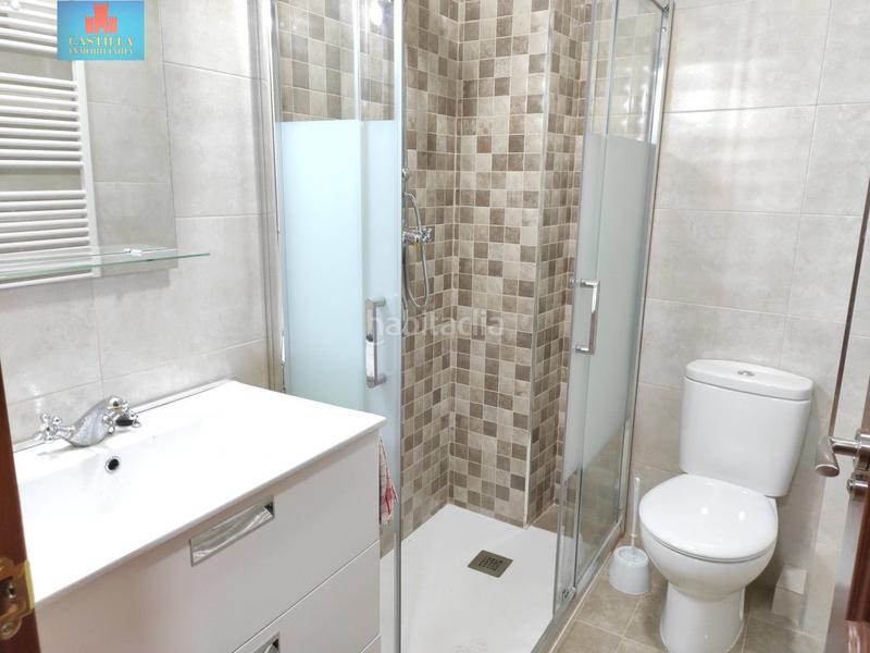 Foto 10d7f2ec-6422-4867-846d-7416d5548b9a. Lloguer pis amb calefacció a Estación Ávila