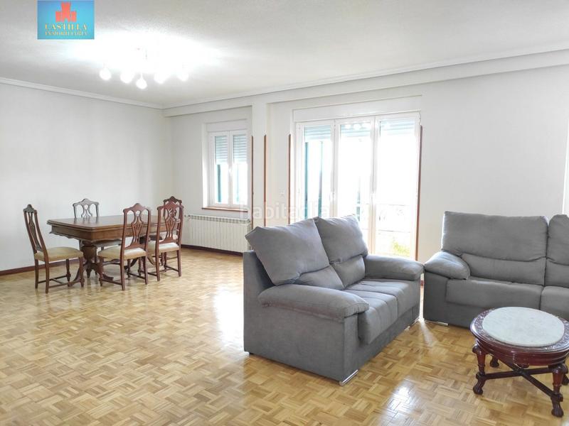 Foto d8f698d1-2ffc-4093-8738-fd48cb34adbf. Miete etagenwohnung mit heizung in Estación Ávila