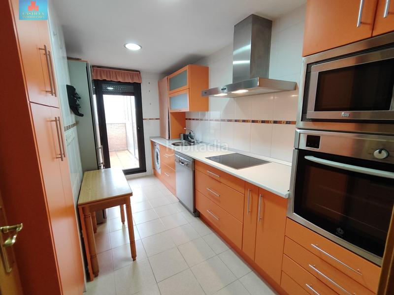 Foto 55cb6a4b-3b8b-4168-ba81-e3a4ff7b62d4. Ático espectacular ático barrio Universidad en Universidad Ávila