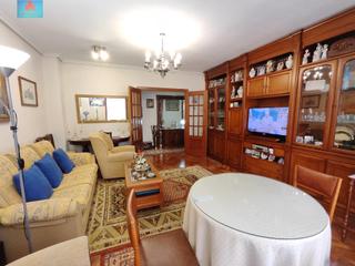 Pis a Berruguete. Oportunidad magnífica vivienda con garaje, ascensor, soleada, zo